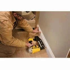 DeWalt - Cloueur Pneumatique De Finition 16Ga Précision Point - DPN1664PP 6 DeWalt - Cloueur Pneumatique De Finition 16Ga Précision Point - DPN1664PP -DEWALT Shop 30524059 5