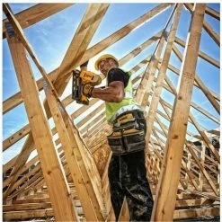 Nagler DeWALT DCN692P2K (2 X 5,0 Ah + DCB115 + DS400) -DEWALT Shop 55920244 5