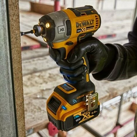 DeWALT DCF888NT Akku Schlagschrauber 3-Gang bürstenlos TOOLCONNECT 18V 1/4" Innensechskant TStak Koffer DeWALT DCF888NT Akku Schlagschrauber 3-Gang Bürstenlos TOOLCONNECT 18V 1/4" Innensechskant TStak Koffer -DEWALT Shop 59996705 1
