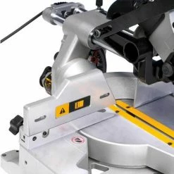 DeWALT Paneelsäge DW712-QS Elektrisch 216 Mm, Kabelgebundene Ausführung + Zubehör Set Mit Sägeblatt Und Mehr - 1600 Watt / 230 Volt -DEWALT Shop 7535190 5